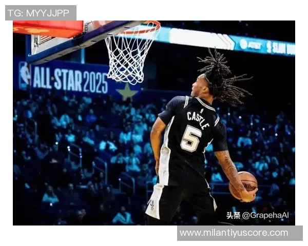 文班强调卡斯尔的潜力只需给予足够空间他便能展翅高飞 文班强调卡斯尔的潜力只需给予足够空间他便能展翅高飞